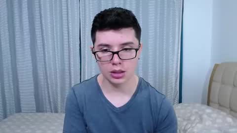 Snapshot of kevinhunts chatting on 1, 12, 2025 Kevin online show from 1, 12, 2025