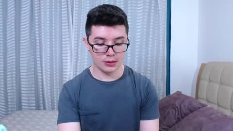 Snapshot of kevinhunts chatting on 11, 2, 2026 Kevin online show from 11, 2, 2026