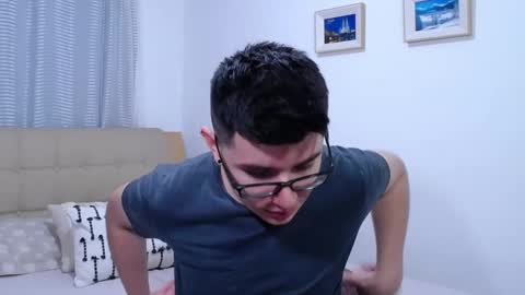 Snapshot of kevinhunts chatting on 22, 2, 2026 Kevin online show from 22, 2, 2026