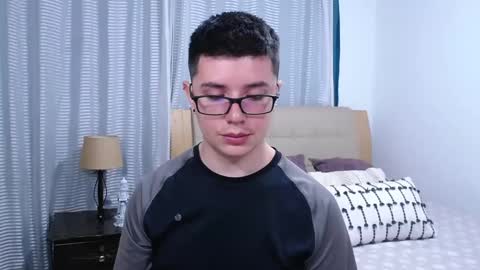 Kevin online show from 12, 4, 2026