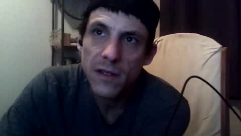 Snapshot of kevmtl8pc chatting on 24, 4, 2026 kevmtl8pc online show from 24, 4, 2026