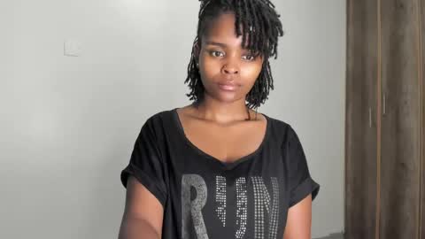 Keyara online show from 14, 6, 2026