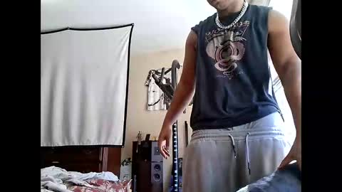 Snapshot of keybump323 chatting on 16, 2, 2026 Keybump online show from 16, 2, 2026