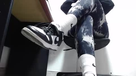 Snapshot of keylie_saenz28 chatting on 17, 10, 2025 online show from 17, 10, 2025