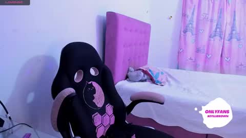 Snapshot of keylli_brownss chatting on 2, 12, 2024 Keylli online show from 2, 12, 2024