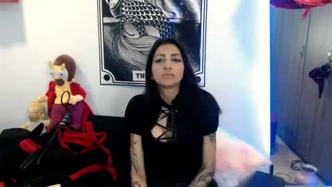 Snapshot of khaleesy13 chatting on 12, 3, 2025 khaleesy online show from 12, 3, 2025