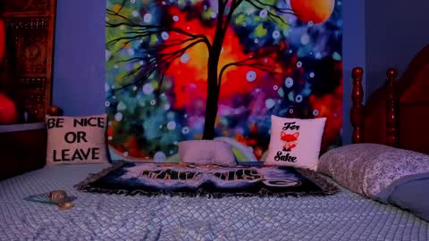 Khalipso online show from 18, 12, 2024