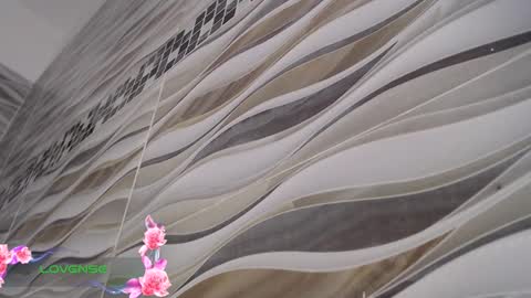 Snapshot of khloe33 chatting on 28, 2, 2026 khloe33 online show from 28, 2, 2026