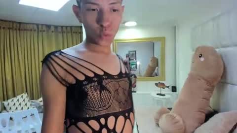 Snapshot of kholeparis chatting on 17, 6, 2026 kholeparis online show from 17, 6, 2026