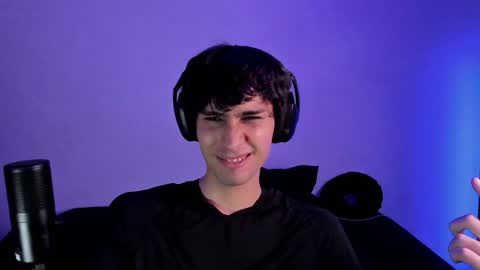 Snapshot of khozler_ chatting on 10, 1, 2025 khozler_ online show from 10, 1, 2025