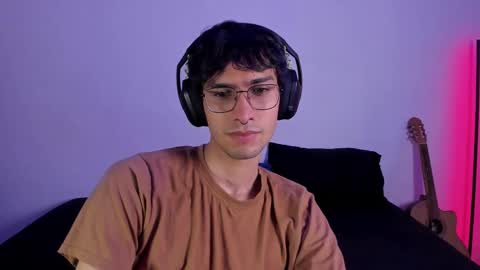 Snapshot of khozler_ chatting on 17, 2, 2025 khozler_ online show from 17, 2, 2025