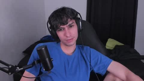 Snapshot of khozler_ chatting on 9, 10, 2025 khozler_ online show from 9, 10, 2025