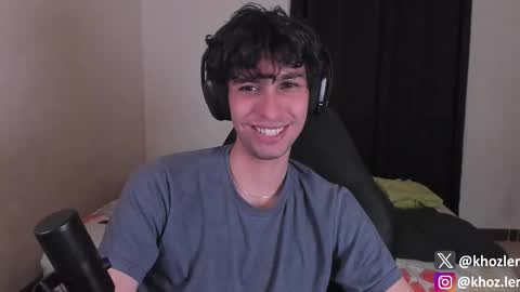 Snapshot of khozler_ chatting on 22, 10, 2025 khozler_ online show from 22, 10, 2025