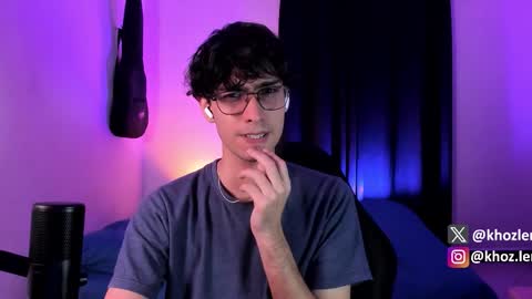 Snapshot of khozler_ chatting on 17, 11, 2025 khozler_ online show from 17, 11, 2025