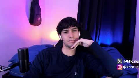 Snapshot of khozler_ chatting on 22, 11, 2025 khozler_ online show from 22, 11, 2025