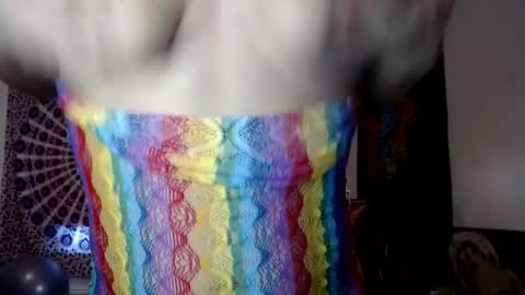 KELLYWILDNNOUT online show from 9, 12, 2024