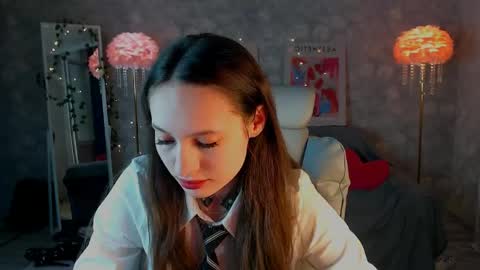 Snapshot of kiananowak chatting on 20, 5, 2026 Kiana online show from 20, 5, 2026
