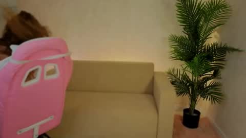 kianawhite online show from 27, 2, 2026