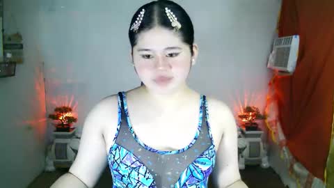Your SweetGirl Ts online show from 18, 9, 2025