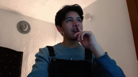 Adrian  Chlloe online show from 13, 11, 2025