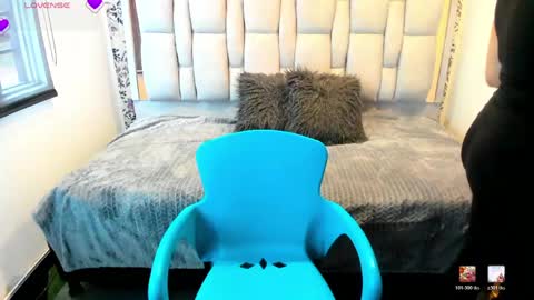 kiara Cruz online show from 2, 6, 2026