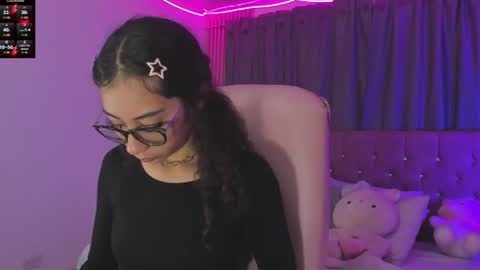 Snapshot of kiara_lovelyy chatting on 8, 7, 2026 Kiara online show from 8, 7, 2026