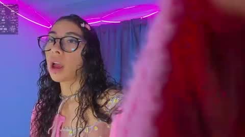 Snapshot of kiara_lovelyy chatting on 22, 7, 2026 Kiara online show from 22, 7, 2026