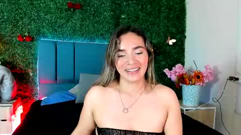 Snapshot of kiaraa88 chatting on 6, 7, 2026 Valery online show from 6, 7, 2026