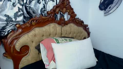 Snapshot of kiaralenon chatting on 19, 2, 2025 kiaralenon online show from 19, 2, 2025