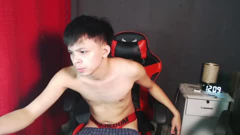 Snapshot of kiel_asianboy chatting on 26, 6, 2026 EJ online show from 26, 6, 2026