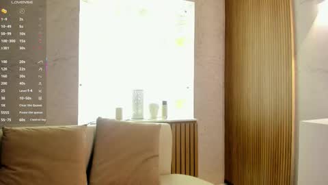 Snapshot of kiim_taaylor chatting on 14, 12, 2025 Kim online show from 14, 12, 2025