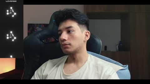 Snapshot of kikeruiz_19 chatting on 4, 11, 2025 kikeruiz 19 online show from 4, 11, 2025