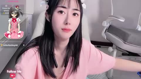Snapshot of kiki_loveu chatting on 28, 12, 2024 kiki_loveu online show from 28, 12, 2024