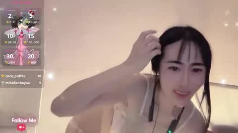 Snapshot of kiki_loveu chatting on 28, 12, 2024 kiki_loveu online show from 28, 12, 2024