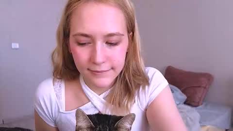 kikikarma online show from 6, 3, 2026