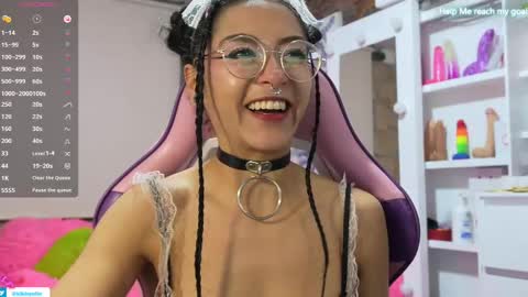 Snapshot of kikilepetite chatting on 13, 2, 2025 kiki online show from 13, 2, 2025