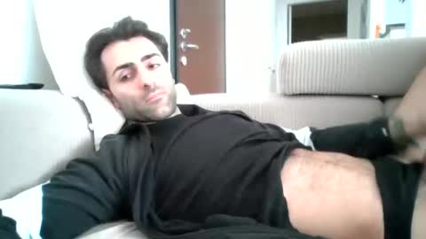 Snapshot of kikkus01 chatting on 19, 2, 2025 kikkus01 online show from 19, 2, 2025