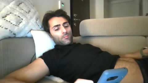 Snapshot of kikkus01 chatting on 20, 2, 2025 kikkus01 online show from 20, 2, 2025