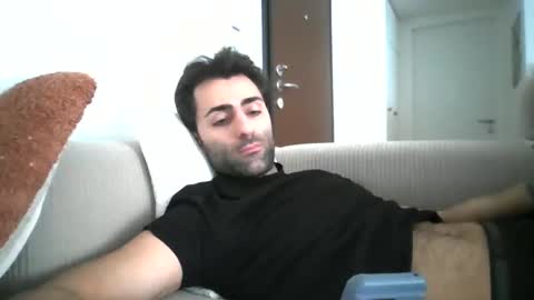 Snapshot of kikkus01 chatting on 21, 2, 2025 kikkus01 online show from 21, 2, 2025