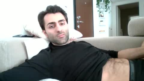 Snapshot of kikkus01 chatting on 26, 2, 2025 kikkus01 online show from 26, 2, 2025