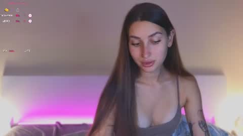 Snapshot of kikkymii chatting on 14, 6, 2026 Kikky online show from 14, 6, 2026
