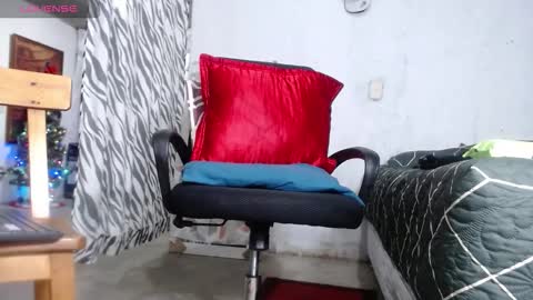 Snapshot of kilian_xx chatting on 5, 12, 2025 Kilian xxx online show from 5, 12, 2025