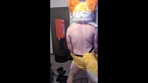 kilo_your_fox online show from 20, 4, 2026