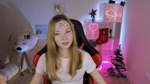 kim_boyd online show from 21, 12, 2024