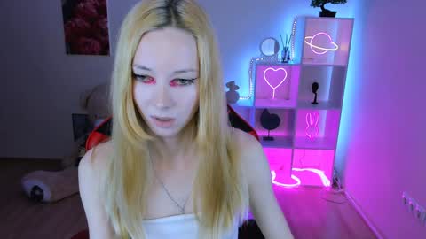 kim_boyd online show from 31, 1, 2025