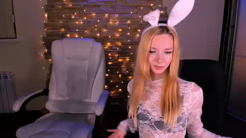 kim_boyd online show from 14, 2, 2025