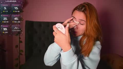 Snapshot of kim_dolls1823 chatting on 26, 2, 2025 ISABELLA 3 online show from 26, 2, 2025