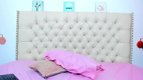 kim_eli online show from 16, 1, 2025