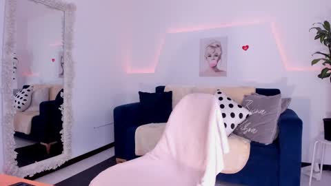 Snapshot of kim_ev chatting on 6, 3, 2025 Kim online show from 6, 3, 2025