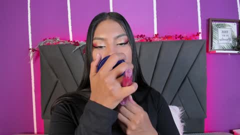 kim  online show from 6, 1, 2025